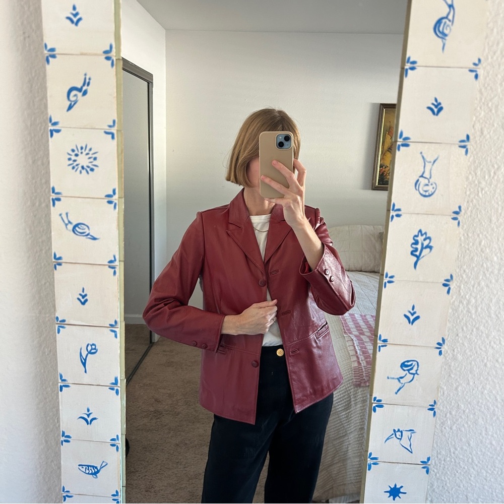 Vintage Red Leather Jacket - Picture 9 of 9